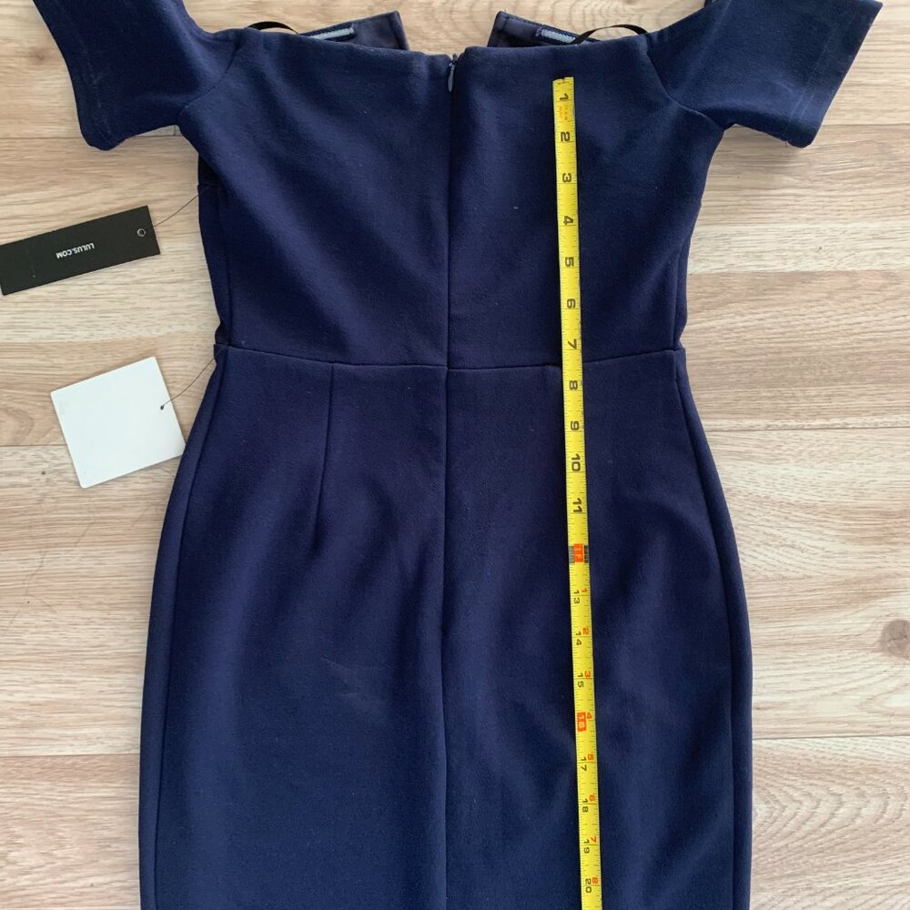 Dark Navy Blue Formal Off the Shoulder V Cut Long Maxi Dress - Picture 14 of 16